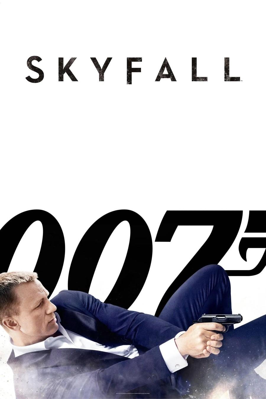 Caratula SKYFALL (Proyección en 4K y VOSE)